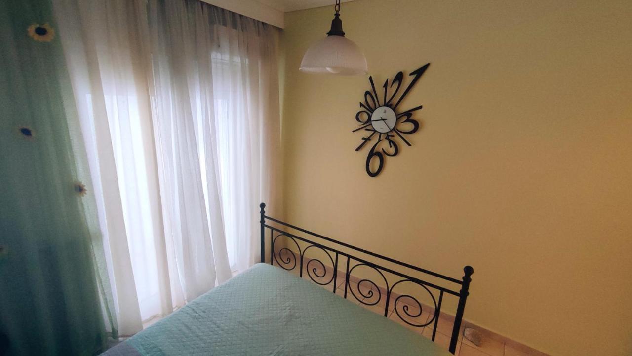Cosy Apartment By The Sea Metamorfosi  Luaran gambar