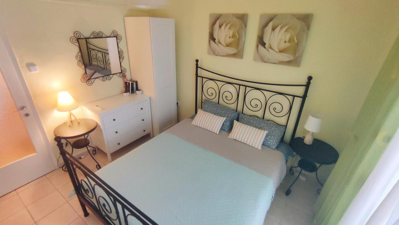 Cosy Apartment By The Sea Metamorfosi  Luaran gambar