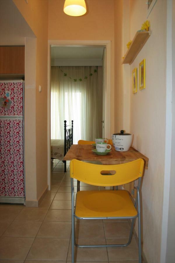 Cosy Apartment By The Sea Metamorfosi  Luaran gambar